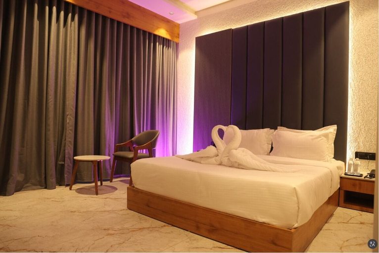 Room 5, Hotel Barai Palace, Devbhumi Dwarka