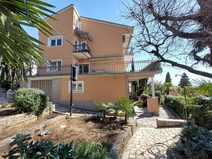 Exterior & Views 2, Apartments Faran, Crikvenica