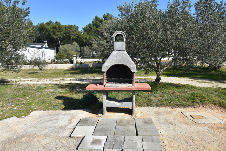 Parking, Mobile Home Pen Shell, Biograd na Moru