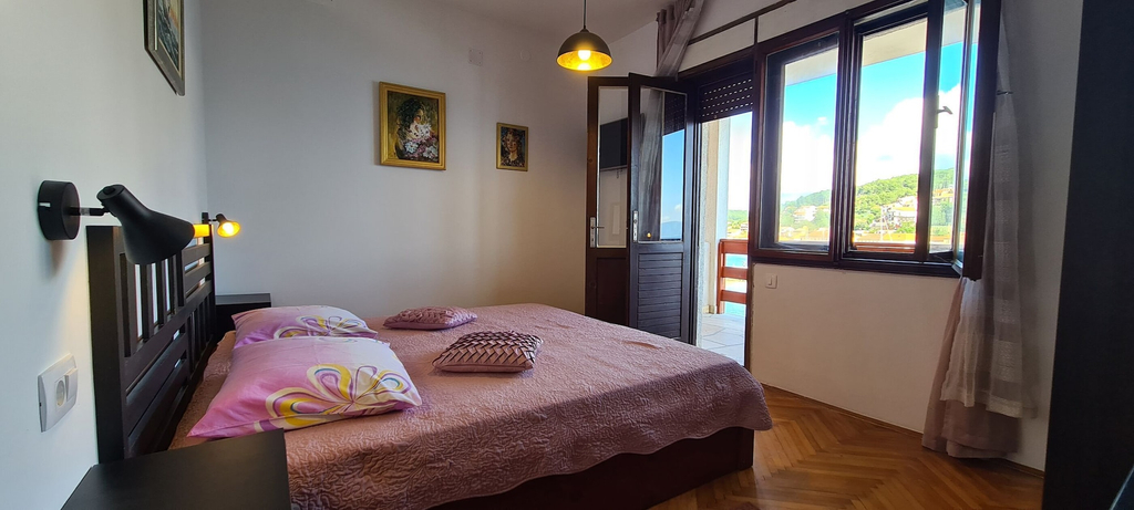 Bedroom 4, Apartment Next to the sea, Jelsa