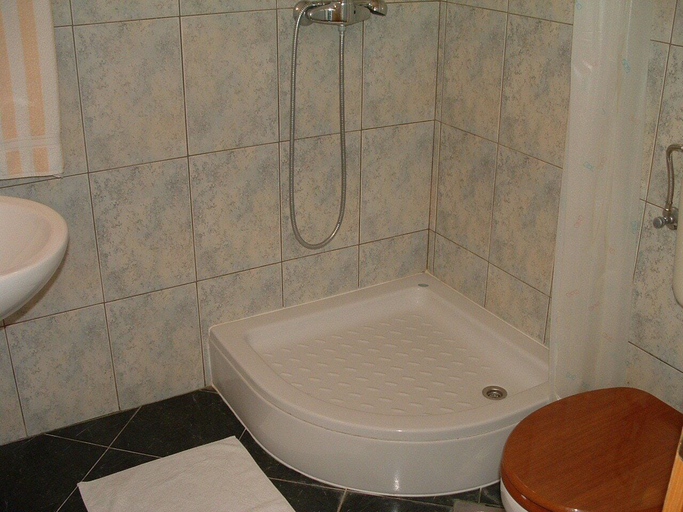 Bathroom 4, Apartments Tonka, Marina