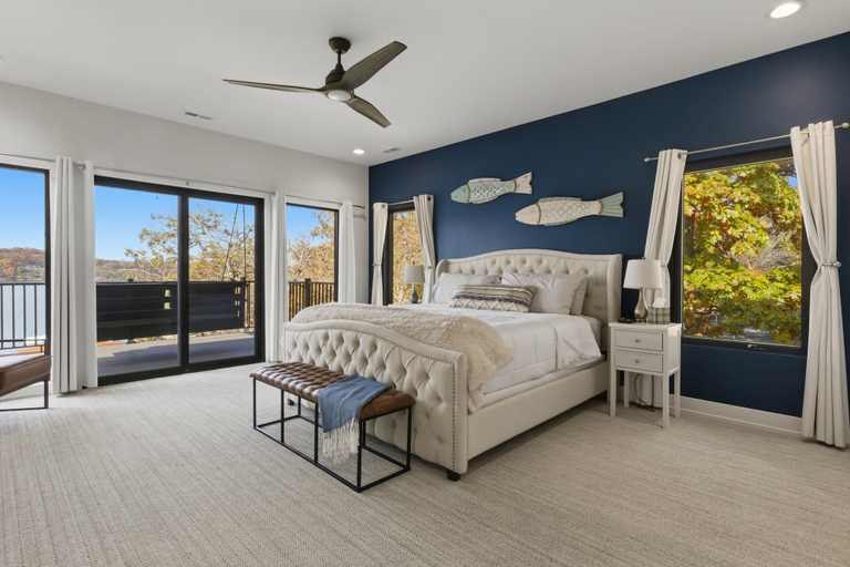 Room 4, New Lakefront Home With Private Dock, Game Room & Firepit at 9MM, Camden