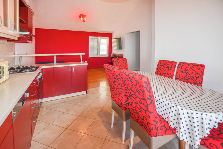 Others 4, Apartments Mihaela, Pašman