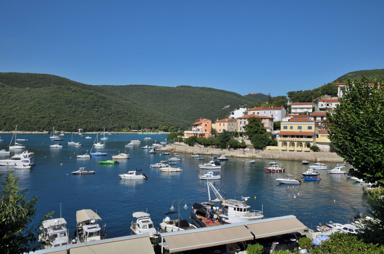 Others 5, Apartments Lory, Labin