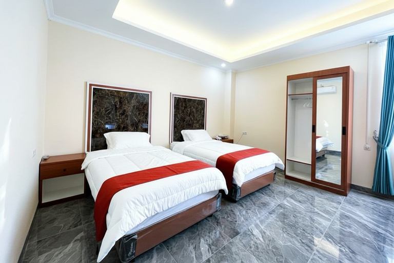 Others 3, Hotel Baritaland Balige, Toba