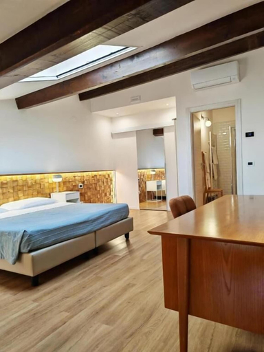 Bedroom 2, Alkimia Apartments, Ferrara