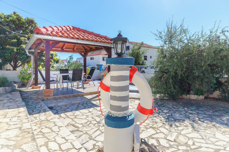 Terrace/patio 4, Apartments Jerko, Tisno