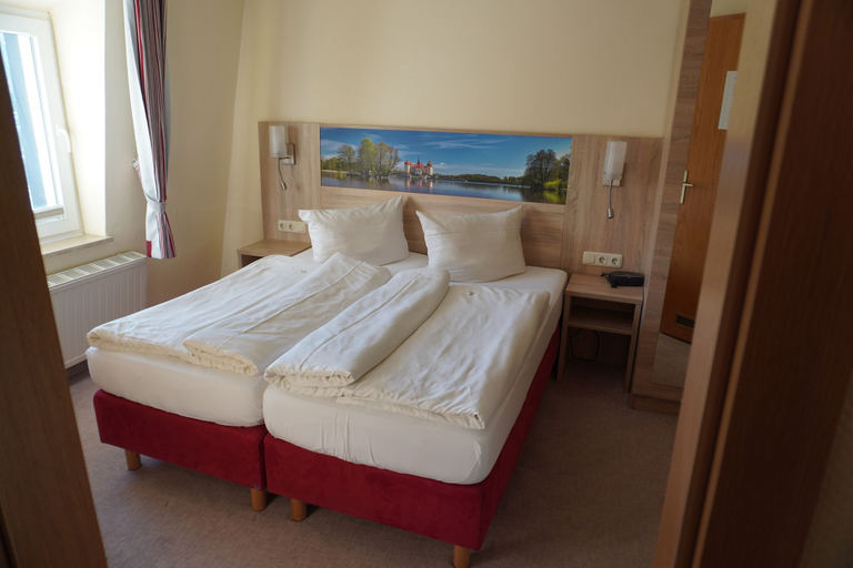 Bedroom 4, Hotel Elbparadies, Sächsische Schweiz-Osterzgebirge