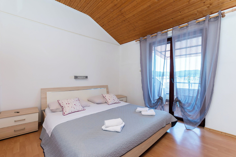 Room 4, Apartments Luci, Lopar/Supetarska Draga