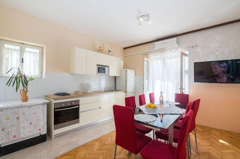 Others 5, Apartments Zeljko, Makarska