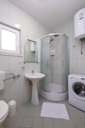 Bathroom 2, Apartments Mat, Župa Dubrovačka