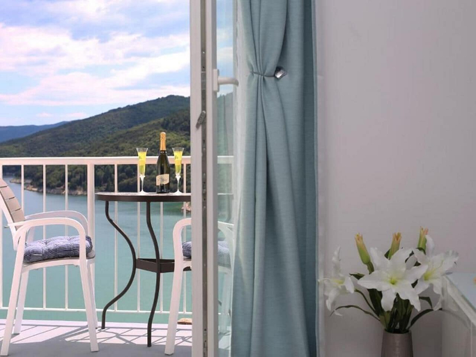 Others 5, Apartment Sea View, Labin