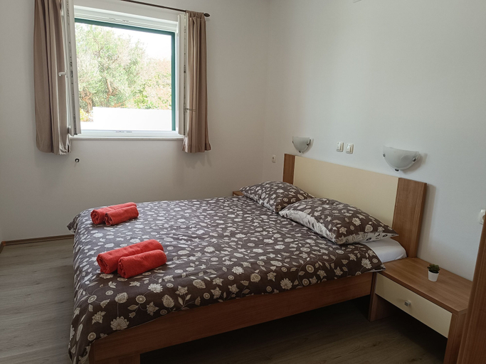 Bedroom 2, Apartments Antonia, Primošten