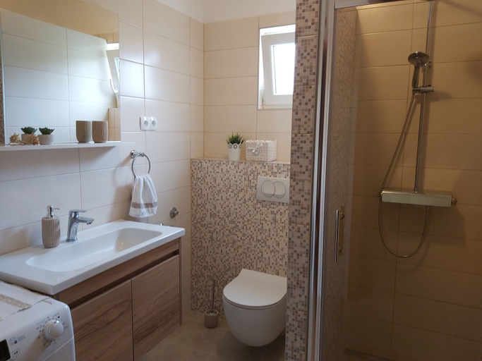 Others 3, Apartment Anton, Trogir