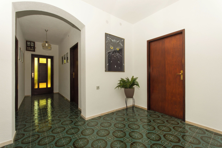 Others 4, Apartment Lorenzo, Trogir