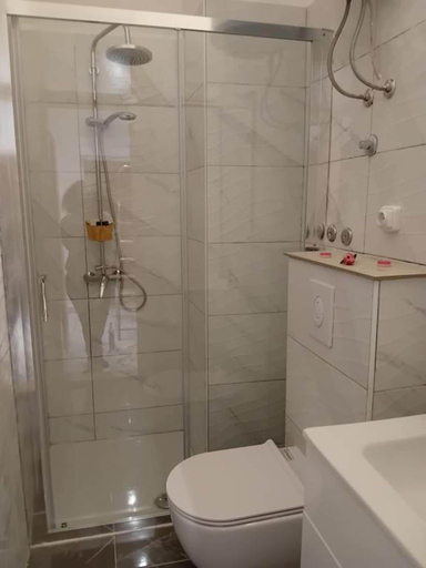 Bathroom 2, Apartment Green View, Omiš