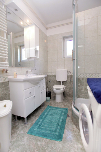 Bathroom 4, Apartment Marija, Okrug