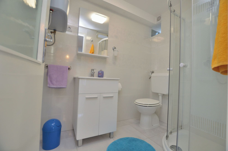 Bathroom 3, Apartments Margita, Labin