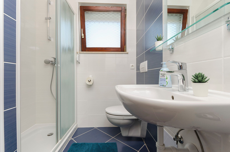 Bathroom 3, Apartment Mare, Vodice