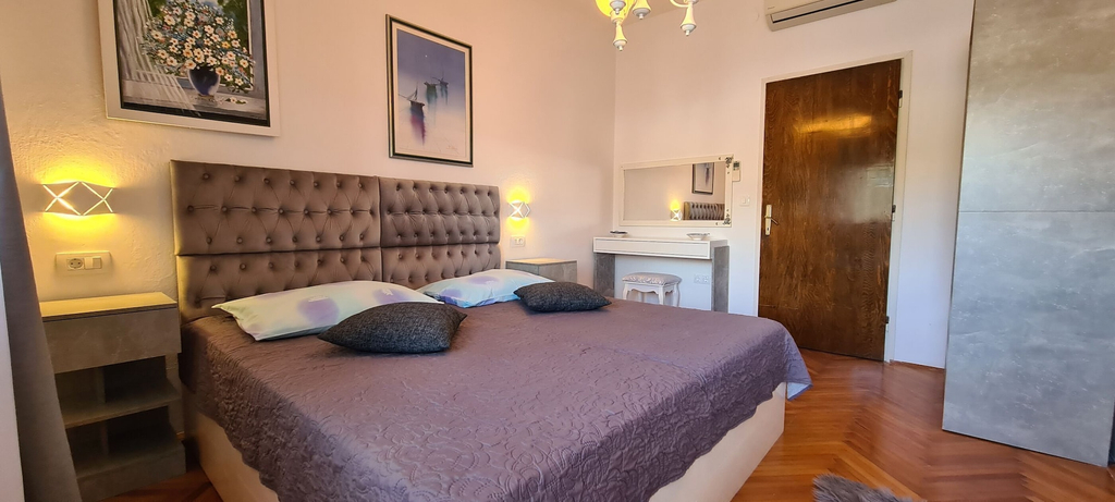 Bedroom 2, Apartment Next to the sea, Jelsa