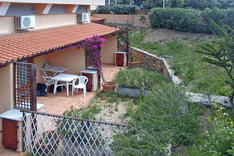 Primary image
