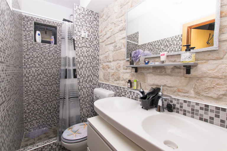 Others 5, Apartment Nikolina Old Town, Šibenik