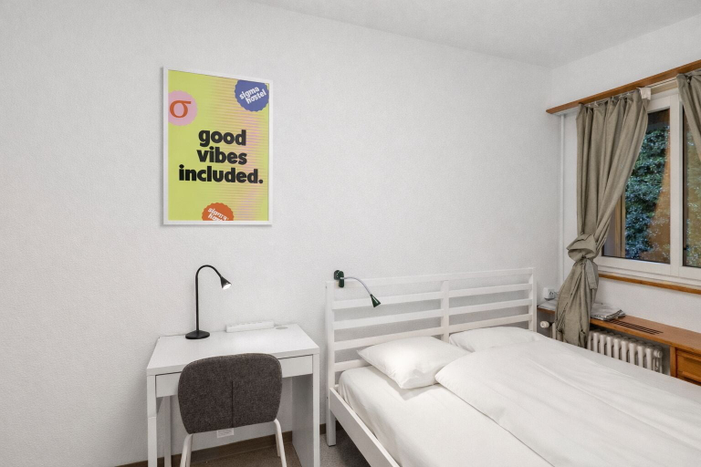 Bedroom 4, Sigma Self Check-In Hostel, Zürich