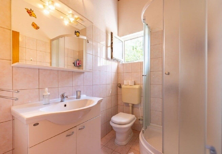 Bathroom 3, Apartments Zeljko, Korčula