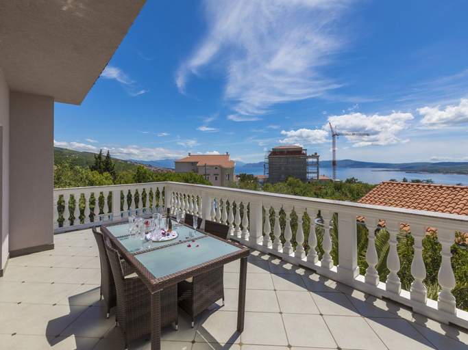 Others 5, Villa Sumertime, Crikvenica