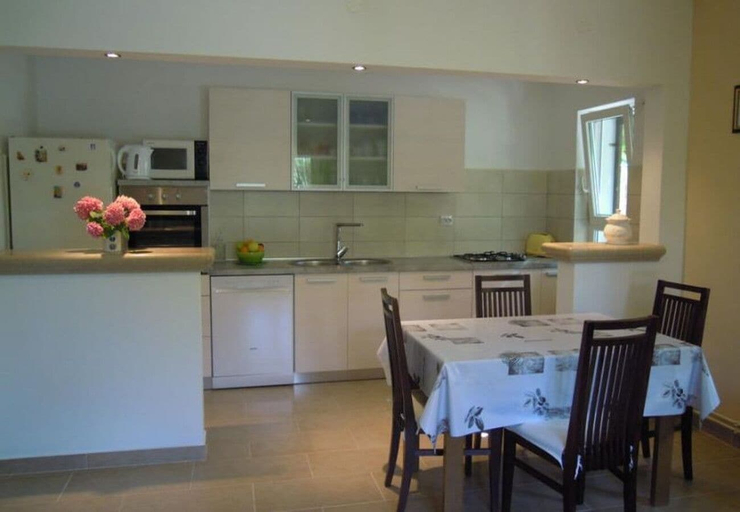 Others 5, Apartments Marija, Supetar