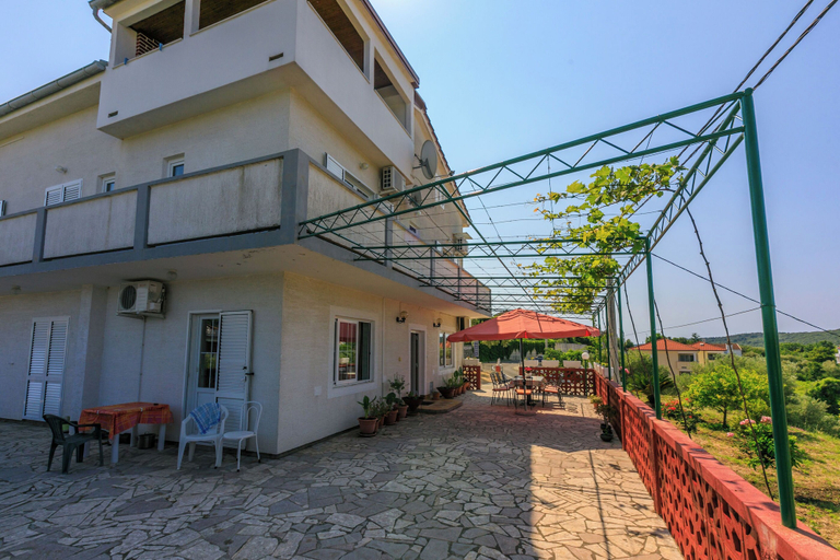Exterior & Views 2, Apartments Carmen, Lopar/Supetarska Draga