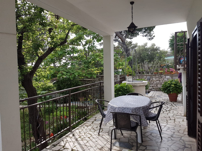 Balcony, Apartments Mary, Cres