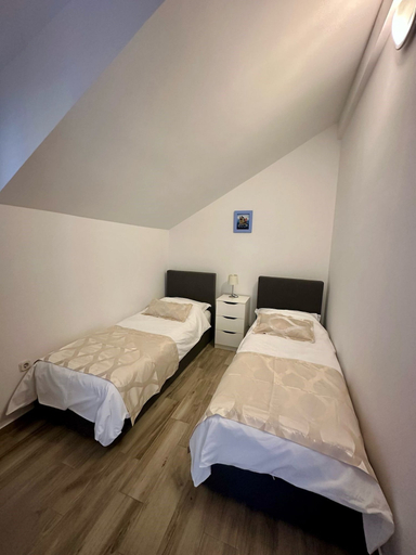 Bedroom 2, Apartments Daira, Šolta