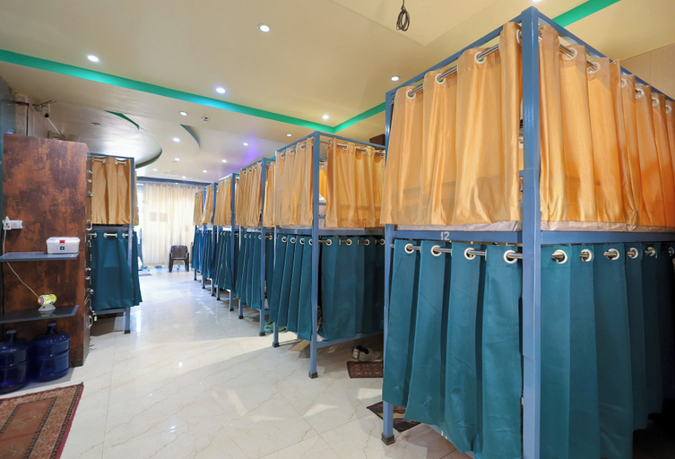 Others 5, Laxmi Dormitory | 2 mins walk from Prem Mandir, Mathura