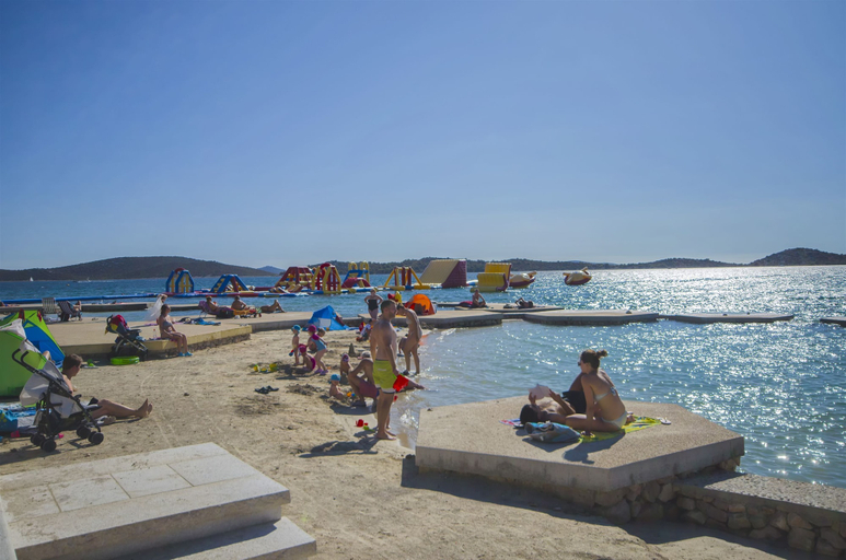 Others 5, Apartment Tarle, Vodice