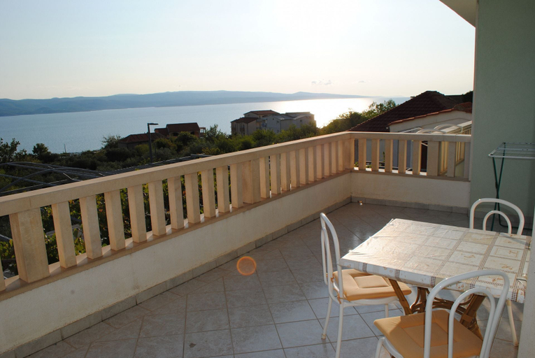 Others 4, Apartments Marko, Brela
