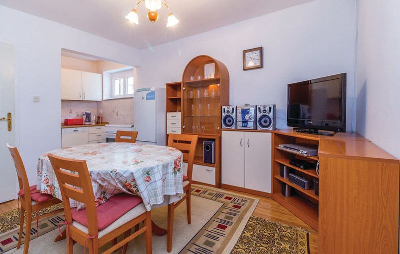 Others 4, Apartments Vukelic, Senj
