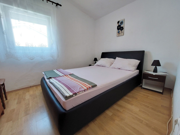 Room 5, Apartment Ankica, Punat