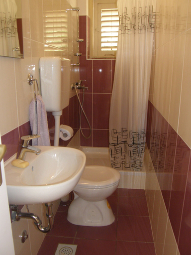 Bathroom 2, Apartment Ivana B, Primošten
