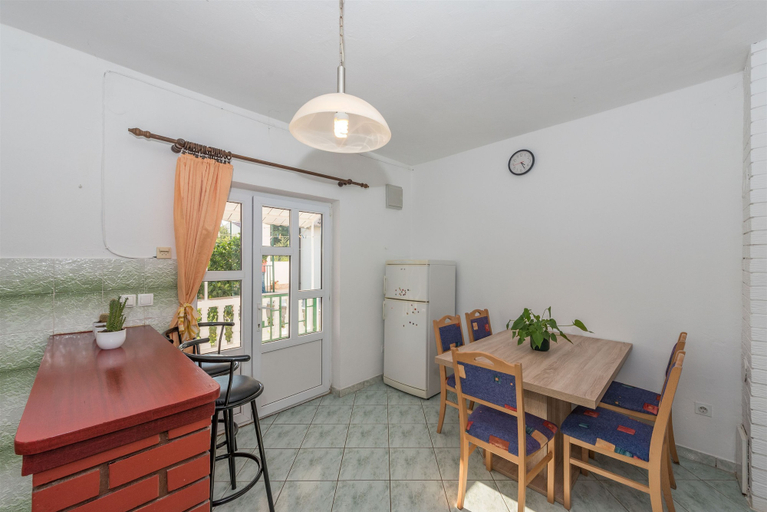 Others 4, House Zdenka, Vodice