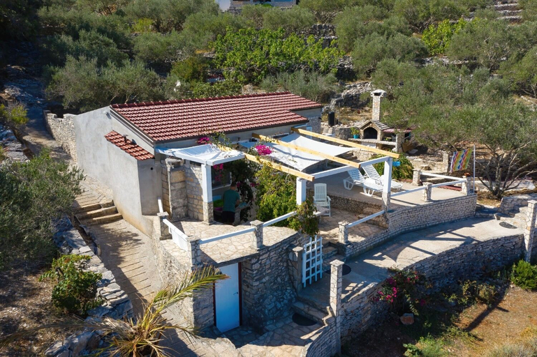 Others 4, House Doria, Vela Luka