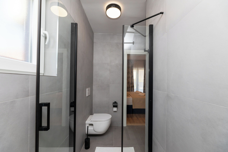 Bathroom 4, Apartment Bracholet, Supetar