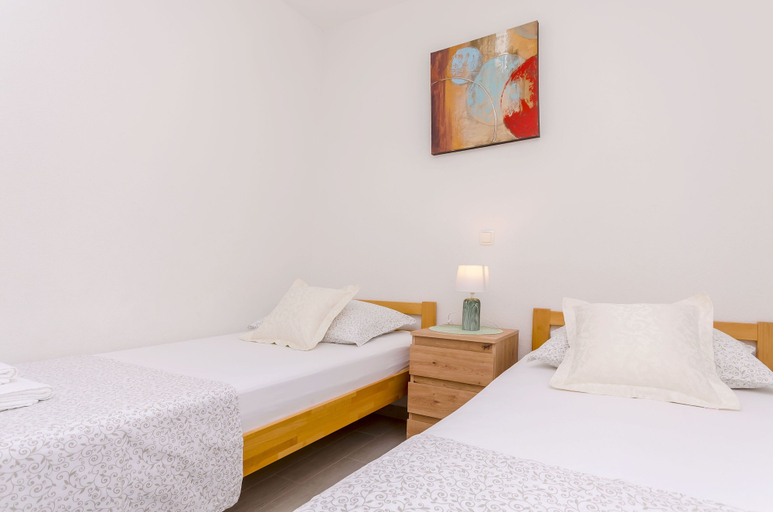 Bedroom 4, Apartments Toni, Marina