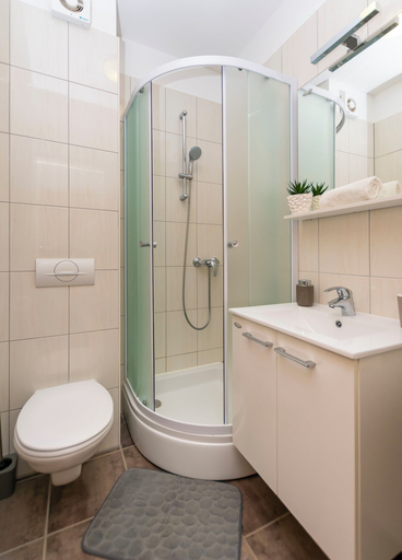 Bathroom 2, Apartments Beach Dream, Omiš