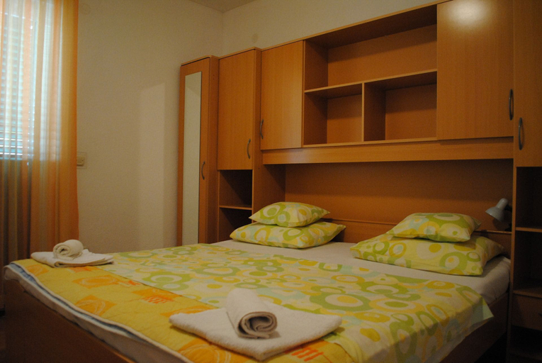 Bedroom 2, Apartments Marko, Brela
