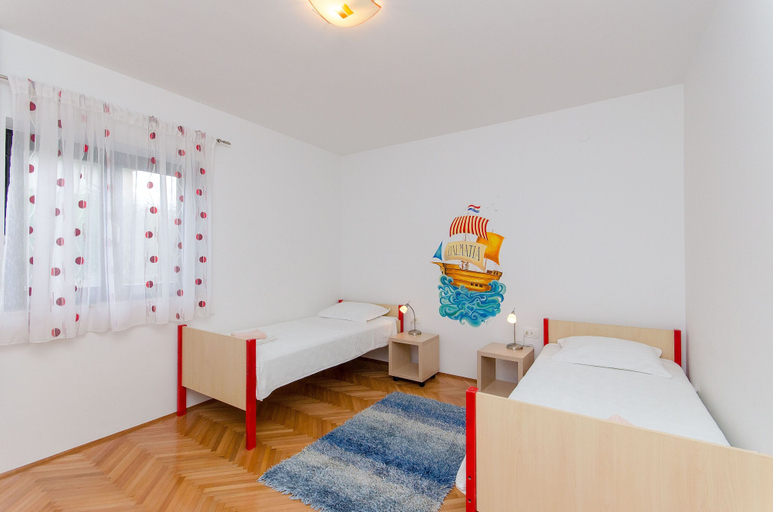Bedroom 3, Apartment Ana With Private Pool, Solin