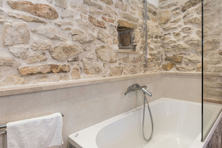 Bathroom 3, Villa Stone, Skradin