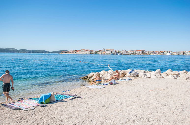 Beach 2, Apartment Oblutak, Šibenik