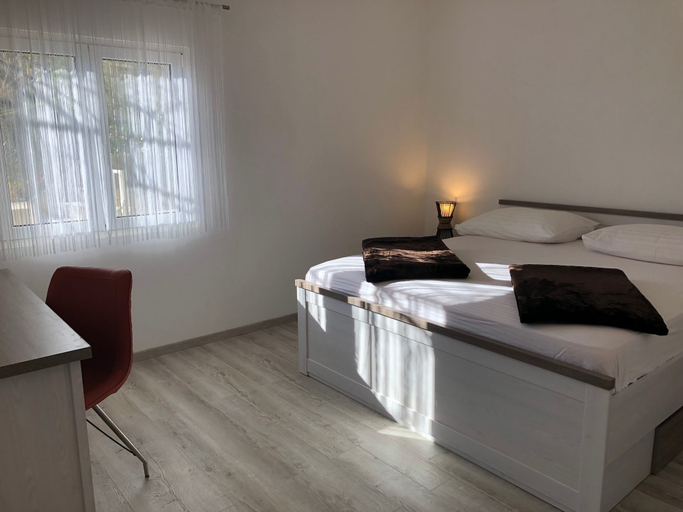 Bedroom 3, Apartments Vedran, Omiš