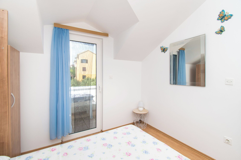 Bedroom 2, Apartment Den, Vodice
